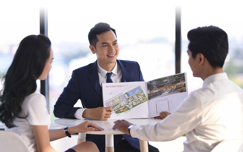 Nhân viên Sale giỏi cần phải hiểu rõ sản phẩm và khách hàng của mình