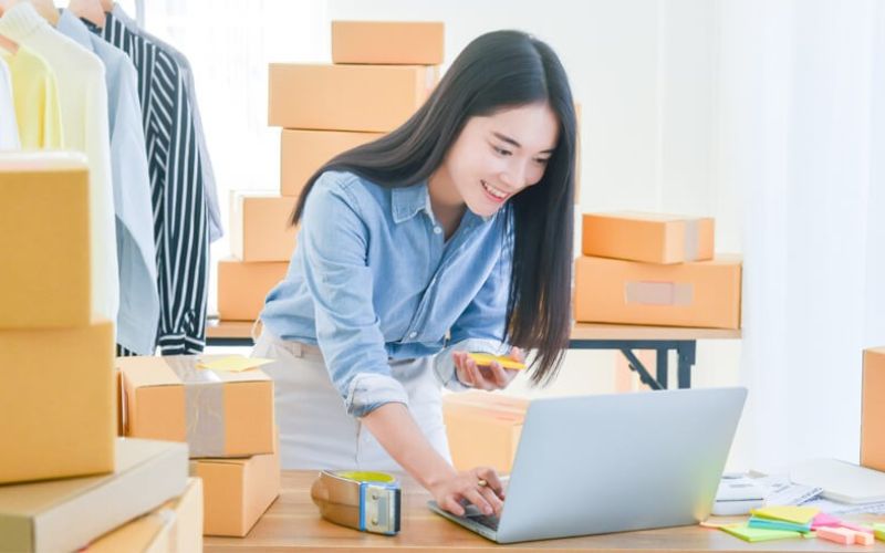 Doanh nghiệp cần đào tạo kỹ năng giao tiếp, tư vấn và xử lý tình huống để tạo nhu cầu khách hàng