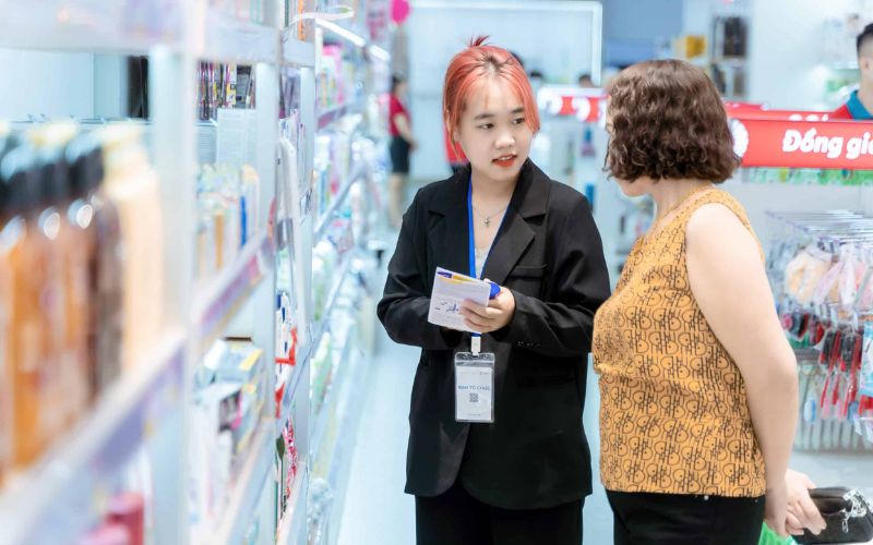 Chỉ nên đề xuất sản phẩm bổ trợ liên quan đến sản phẩm mà khách hàng quan tâm hoặc từng mua trước đó