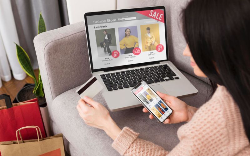 Website thương mại điện tử là nền tảng dễ gợi ý đề xuất mua thêm cho khách hàng