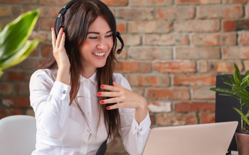 Gọi điện trực tiếp giúp doanh nghiệp nhanh chóng tiếp cận và sàng lọc khách hàng tiềm năng