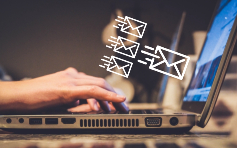 Email từ chối nên được diễn đạt khéo léo với lý do trung lập