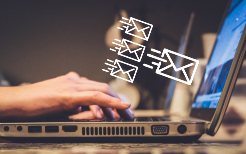 Rà soát lỗi chính tả, câu từ kỹ trước khi nhấn gửi email