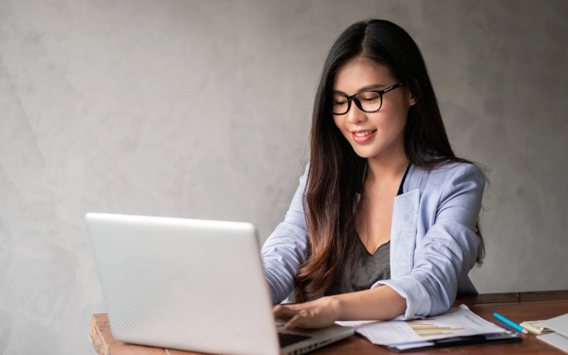 Cộng tác viên linh hoạt về thời gian nhưng hạn chế về chế độ và phúc lợi