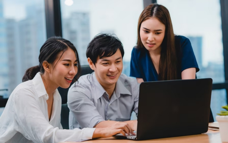 Chế độ phúc lợi đa dạng là điểm cộng lớn của công việc toàn thời gian