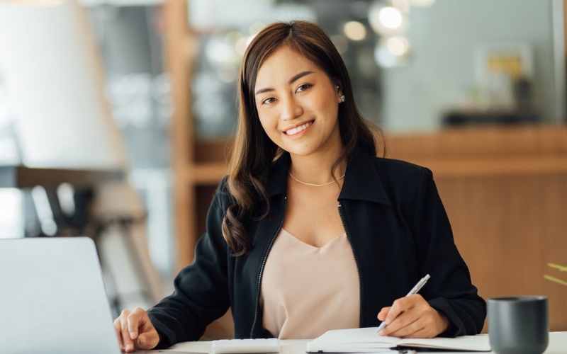 HR Intern là vị trí giúp bạn làm quen với công tác tuyển dụng và quản trị nhân sự