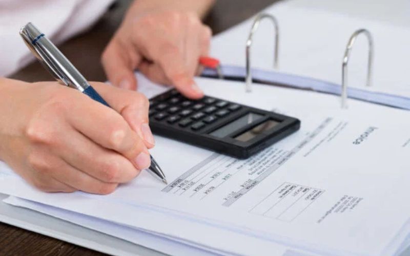 Thu nhập làm thời vụ đạt ngưỡng vẫn bị khấu trừ thuế TNCN theo quy định