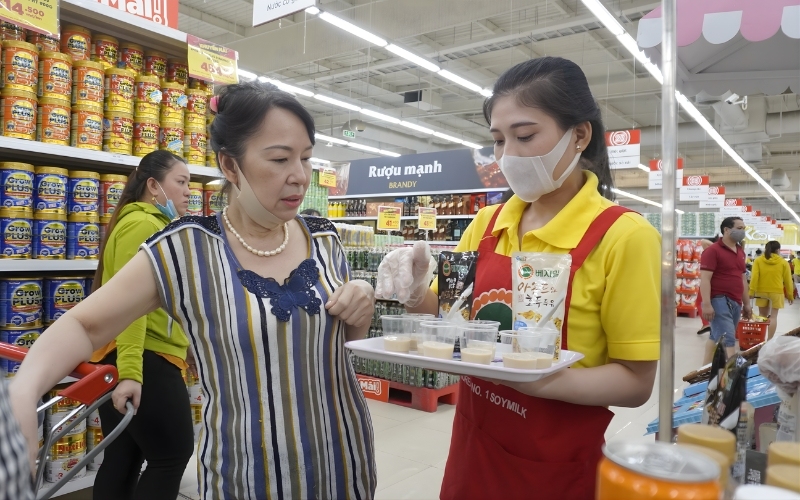 PG/PB là đại diện cho các nhãn hàng để quảng bá sản phẩm và thu hút khách hàng