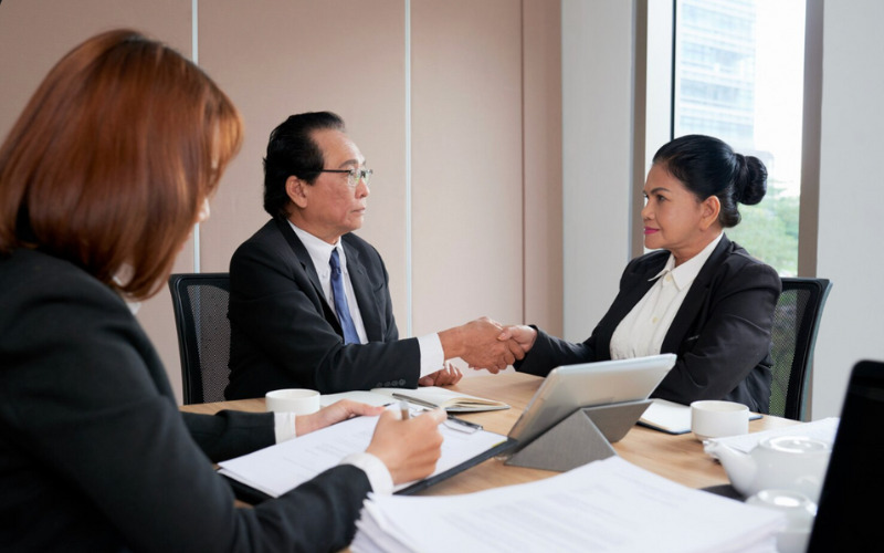 Người từ đủ 15 tuổi có quyền tự giao kết hợp đồng