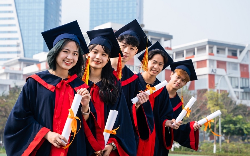 Trình độ chuyên môn cần nêu rõ ngành hoặc chuyên ngành đào tạo đã học