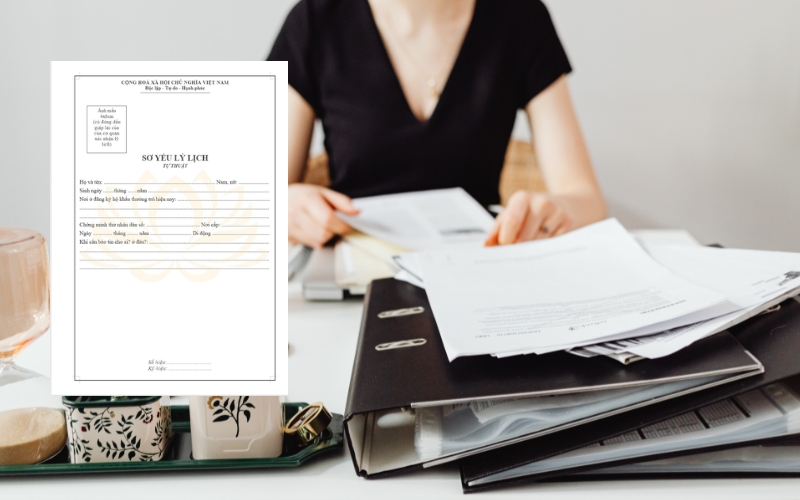 Thông tin khen thưởng cần ghi rõ thời gian và cấp quyết định theo đúng thực tế