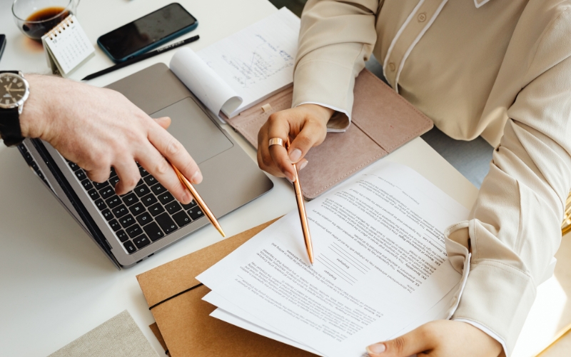 Điền thông tin cá nhân trong sơ yếu lý lịch phải trùng khớp với giấy tờ pháp lý