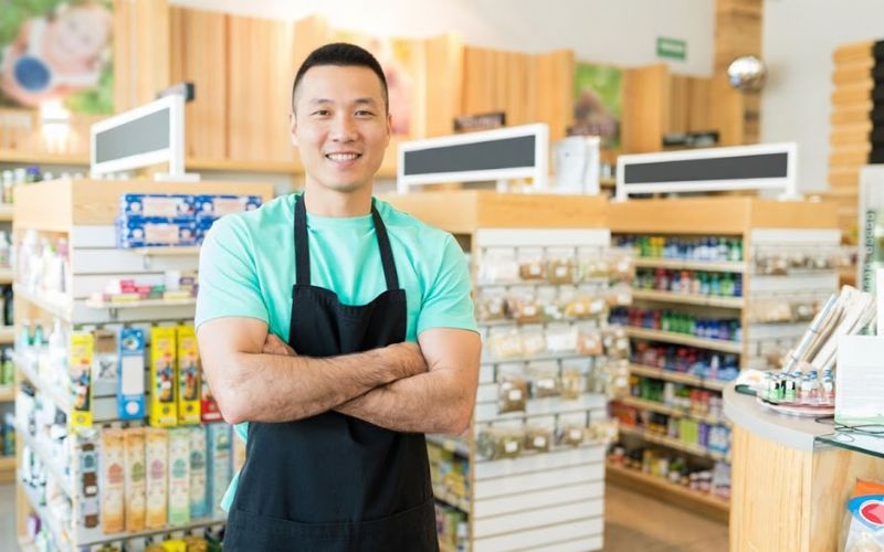 Mức lương trung bình của vị trí nhân viên bán hàng tại Hà Nội từ 8 - 15 triệu/tháng, phụ thuộc kinh nghiệm và kỹ năng